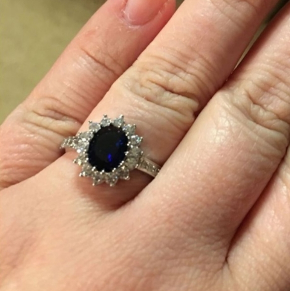 New 1.5ct 14k White Gold Plated Sapphire Diamond Engagement Ring - Picture 3 of 4